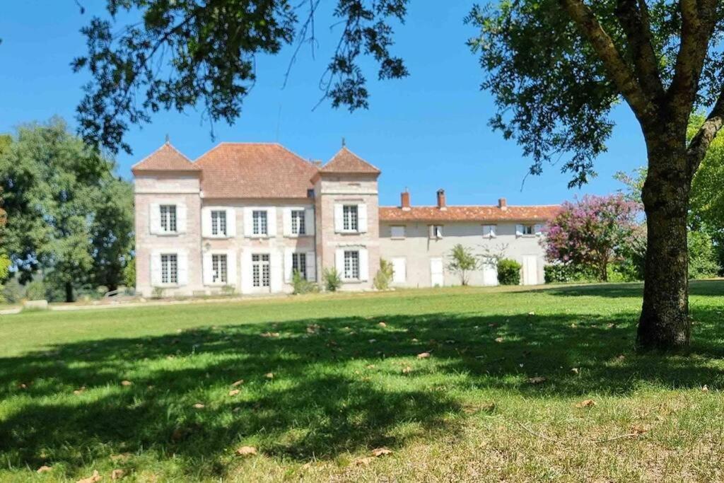 Chateau D'Issandou Golfech Luaran gambar